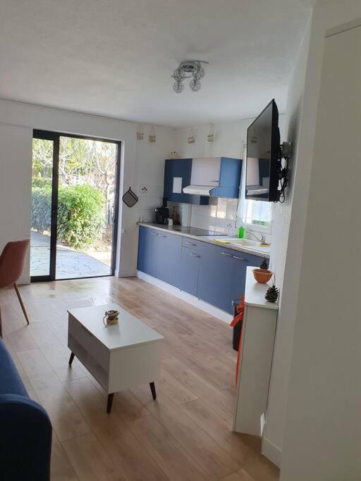 Studio Equipe Et Meuble St Cyprien Saint-Cyprien  Εξωτερικό φωτογραφία