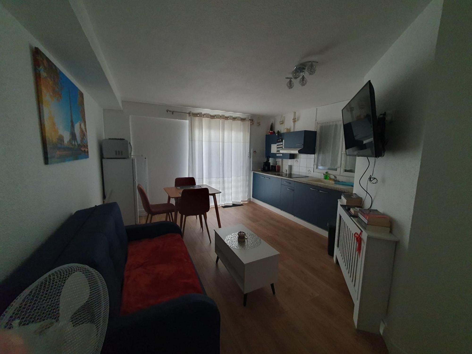 Studio Equipe Et Meuble St Cyprien Saint-Cyprien  Εξωτερικό φωτογραφία